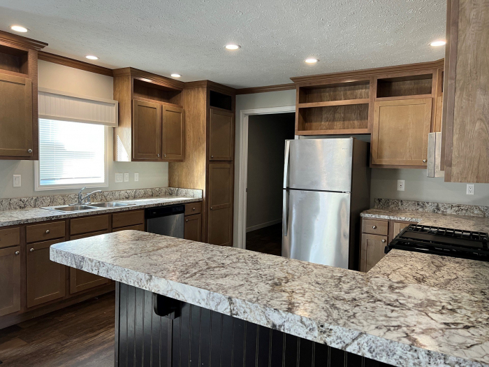 Large 4br Home with Dual Living Spaces and Wood Burning Fireplace 4