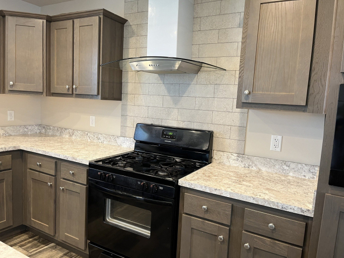 4 Beds, 2 Baths, 1680 Sqft. Hunters Glen 1