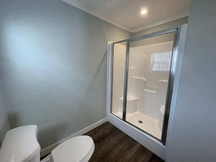 2 Beds, 2 Baths, 880 Sqft. Central Park RV Community 23