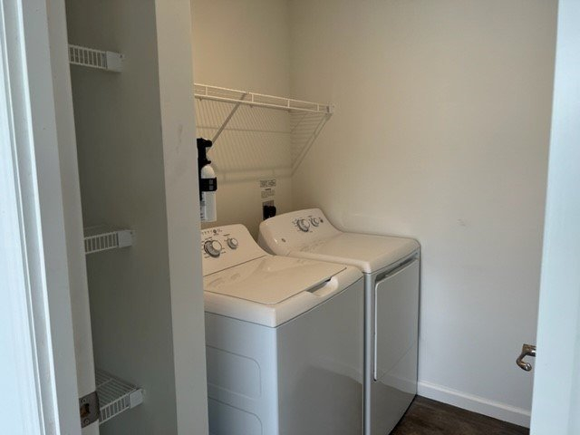 3 Beds, 2 Baths, 1140 Sqft. Woodhaven Place 5