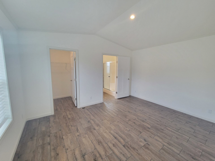 2 Beds, 2 Baths, 960 Sqft. Smith Creek Crossing 9
