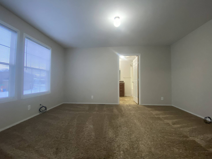 3 Beds, 2 Baths, 1216 Sqft. White Lake 13