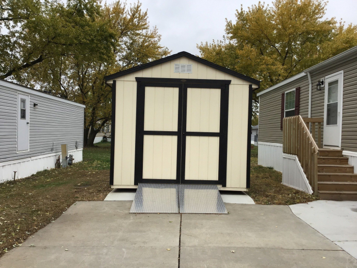 3 Beds, 2 Baths, 1140 Sqft. Autumn Ridge 12