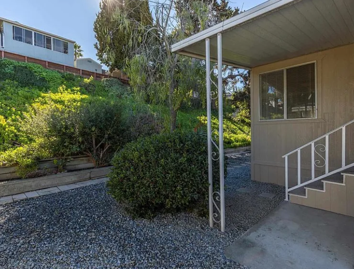 Upgraded Vista Oasis | 55+ Community, Fresh Exterior & Custom Sunroom 20