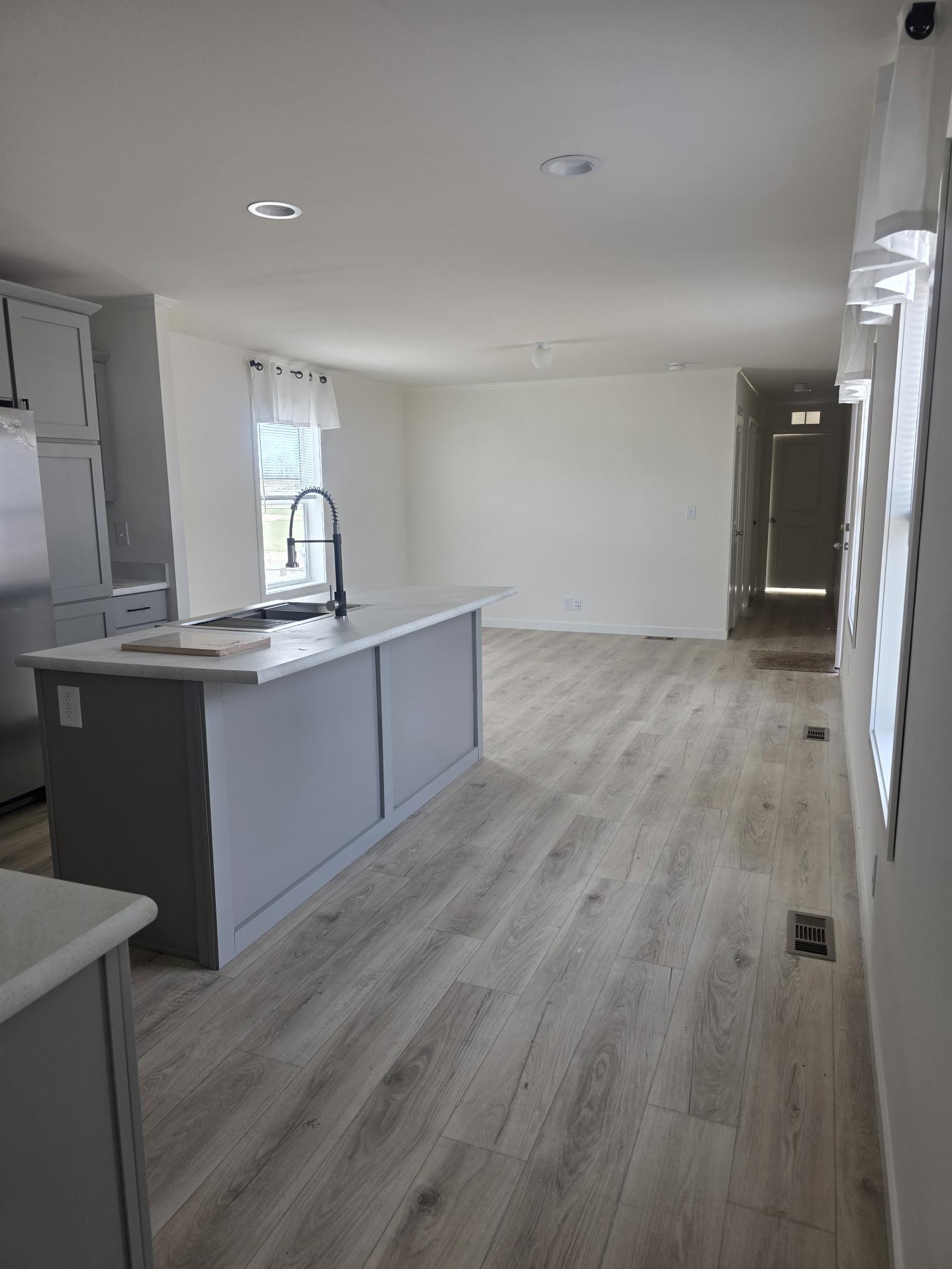 Step into this bright and welcoming 2025 MidCountry! 3